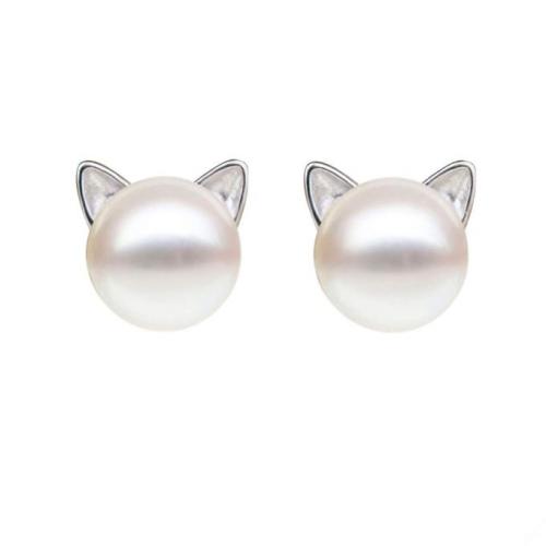 Dainty Cat Studded Pearl Earrings