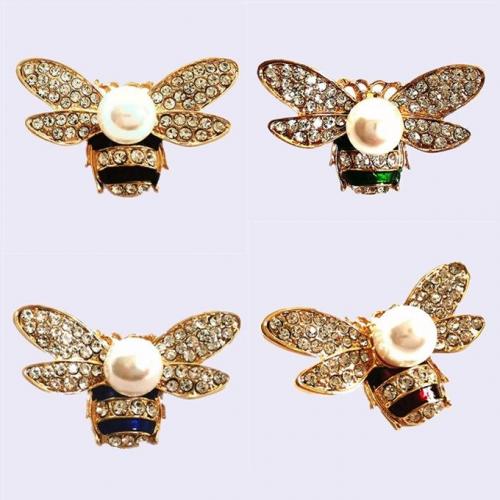 Bee Brooch set of 4 - Pristina Noble Gift - Assorted Pin x 4 with Pearl