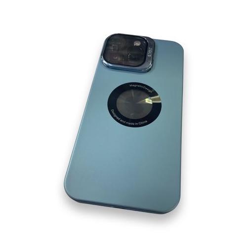 Fashionable cover for iphone 14/14 pro/14 pro max light blue