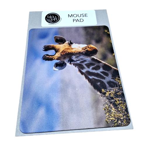 Mouse Pad 22 x 18 cm - Giraffe above the Tree