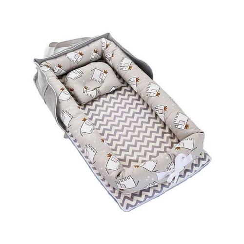 Cute and Soft Baby Lounger Bassinet Bed